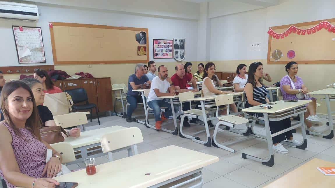 Bakanımız Sayın Yusuf Tekin'in Mesleki Çalışma Programı Konuşmasını İzledik